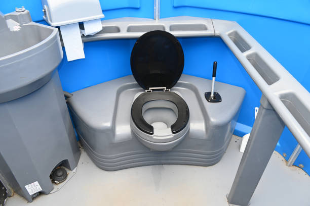 Best Portable restroom trailer rental  in Henryville, IN